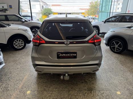 NISSAN Kicks 1.6 16V 4P FLEXSTART ADVANCE PLUS XTRONIC AUTOM�TICO CVT, Foto 4