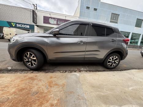 NISSAN Kicks 1.6 16V 4P FLEXSTART S DIRECT X-TRONIC AUTOMÁTICO CVT, Foto 3