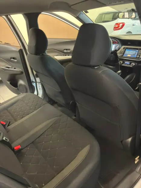 NISSAN Kicks 1.6 16V 4P FLEX SV X-TRONIC AUTOMÁTICO CVT, Foto 9