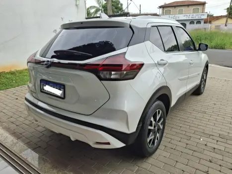 NISSAN Kicks 1.6 16V 4P FLEXSTART SENSE XTRONIC AUTOMÁTICO CVT, Foto 4