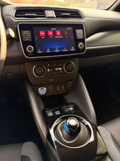 NISSAN Leaf B12P 4P 40 EL�TRICO, Foto 8