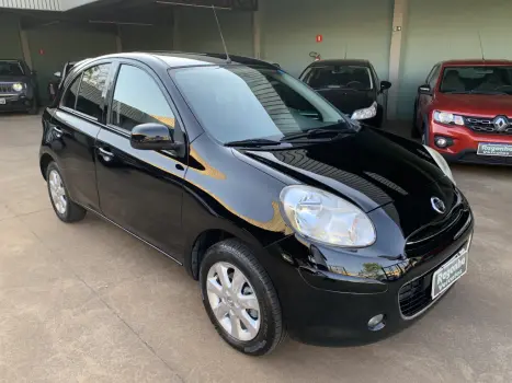 NISSAN March 1.0 12V 4P SV FLEX, Foto 3