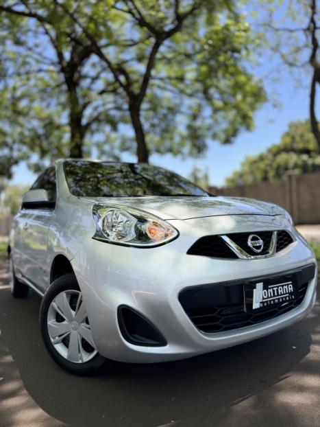 NISSAN March 1.0 12V 4P S FLEX, Foto 2