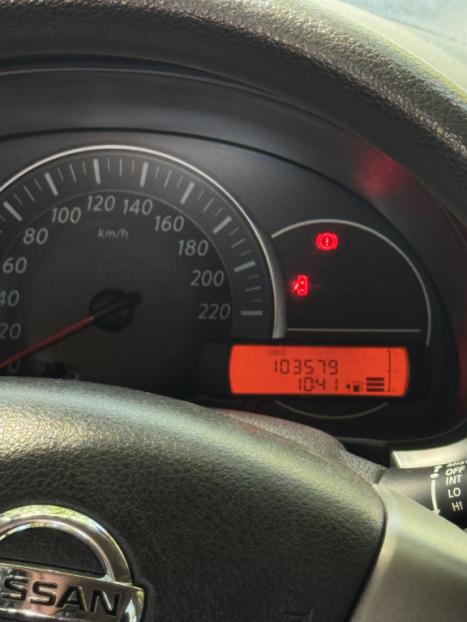 NISSAN March 1.0 12V 4P S FLEX, Foto 14