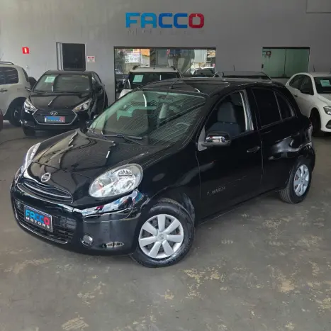 NISSAN March 1.0 12V 4P S FLEX, Foto 1