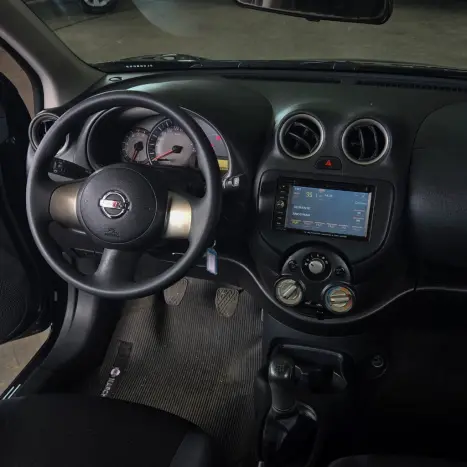 NISSAN March 1.0 12V 4P S FLEX, Foto 15