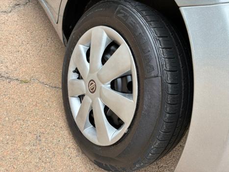 NISSAN March 1.0 12V 4P S FLEX, Foto 4