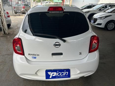 NISSAN March 1.0 12V 4P S FLEX, Foto 2