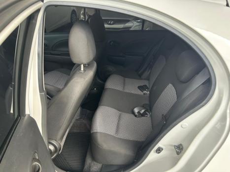 NISSAN March 1.0 12V 4P S FLEX, Foto 13