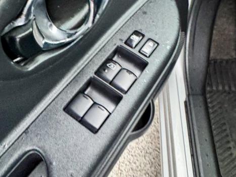 NISSAN March 1.0 12V 4P SV FLEX, Foto 19