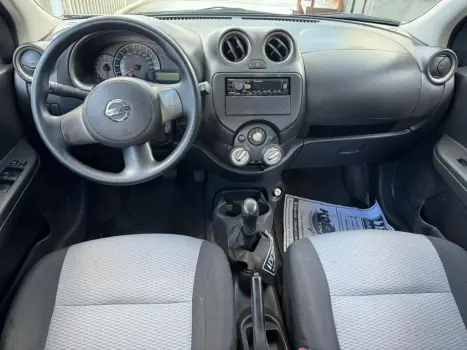 NISSAN March 1.0 12V 4P S FLEX, Foto 6