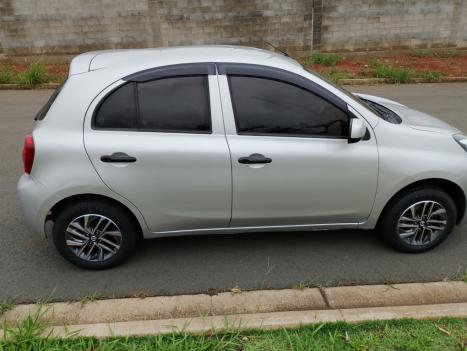 NISSAN March 1.0 12V 4P S FLEX, Foto 3