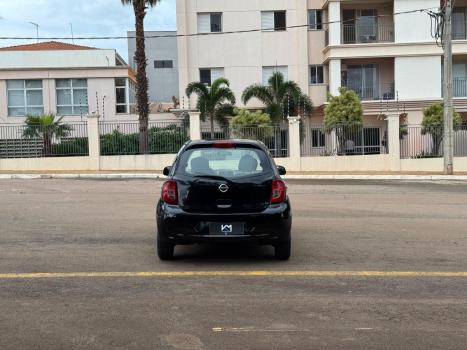 NISSAN March 1.0 16V 4P S FLEX, Foto 5