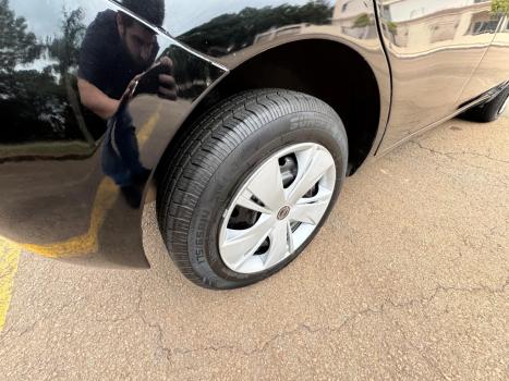 NISSAN March 1.0 16V 4P S FLEX, Foto 9