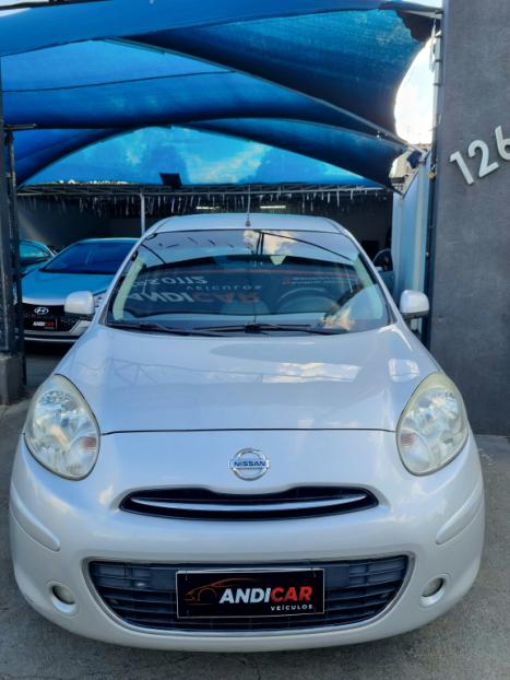 NISSAN March 1.0 16V 4P S FLEX, Foto 3