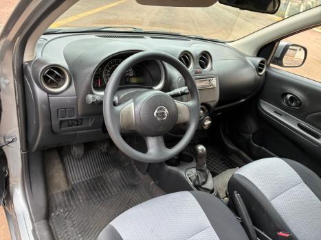 NISSAN March 1.0 16V 4P S FLEX, Foto 10