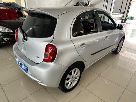 NISSAN March 1.0 16V 4P SV FLEX, Foto 6