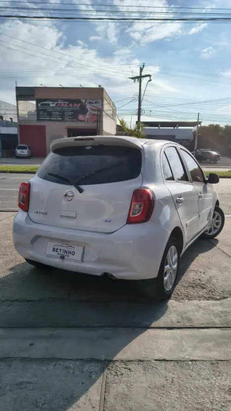 NISSAN March 1.0 16V 4P SV FLEX, Foto 4