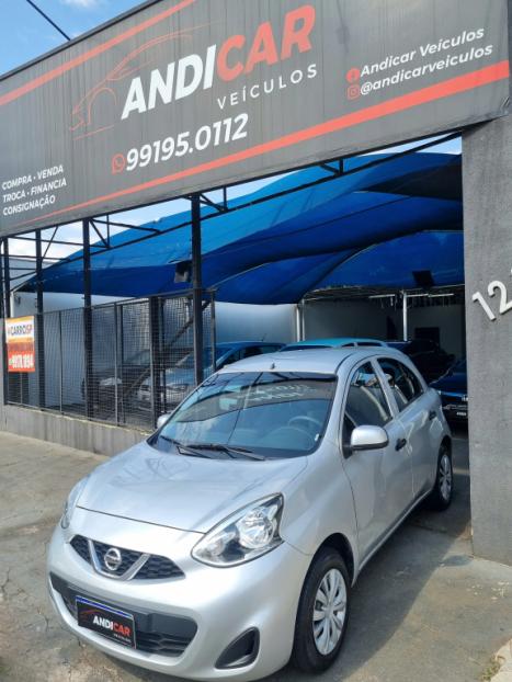 NISSAN March 1.0 16V 4P S FLEX, Foto 1