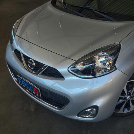 NISSAN March 1.6 16V 4P SL FLEX, Foto 2