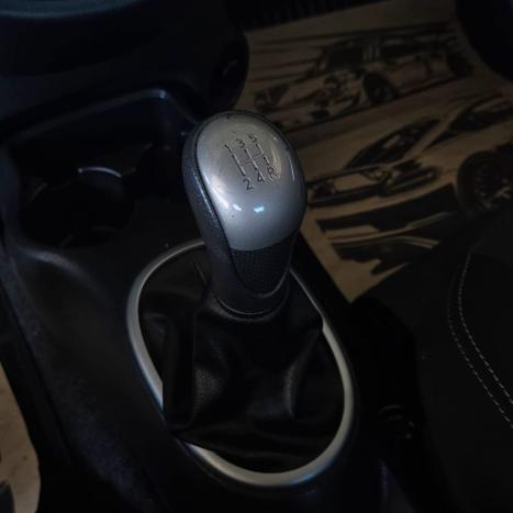 NISSAN March 1.6 16V 4P SL FLEX, Foto 14