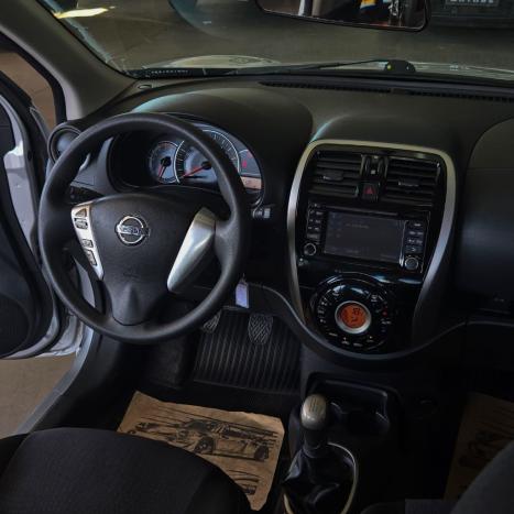 NISSAN March 1.6 16V 4P SL FLEX, Foto 15