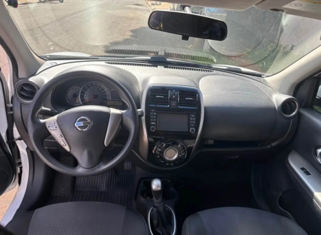 NISSAN March 1.6 16V 4P SL FLEX, Foto 5