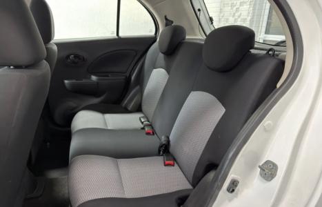 NISSAN March 1.6 16V 4P S FLEX, Foto 6