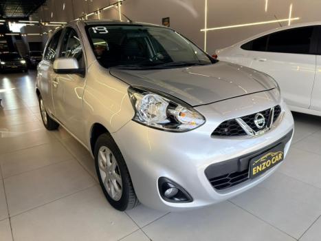 NISSAN March 1.6 16V 4P SV FLEX, Foto 3