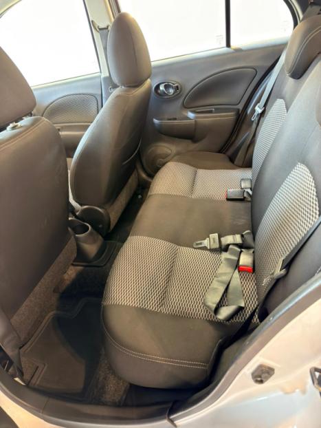 NISSAN March 1.6 16V 4P SV FLEX, Foto 7