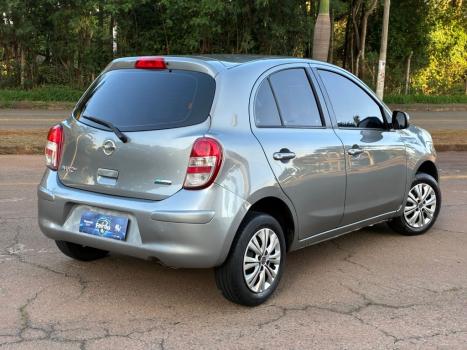 NISSAN March 1.6 16V 4P S FLEX, Foto 7