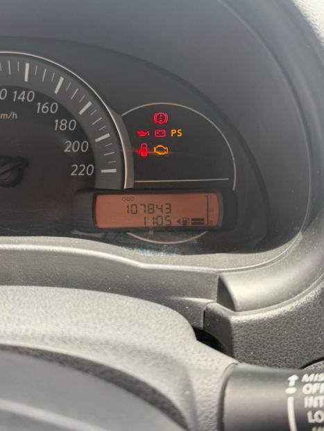 NISSAN March 1.6 16V 4P SV FLEX, Foto 10