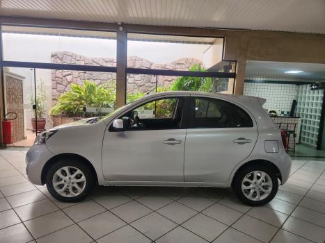 NISSAN March 1.6 16V 4P SV FLEX AUTOM�TICO CVT, Foto 4