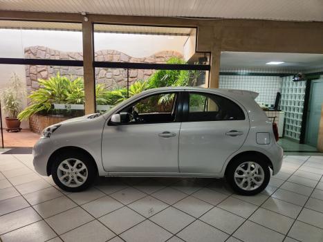 NISSAN March 1.6 16V 4P SV FLEX AUTOM�TICO CVT, Foto 4