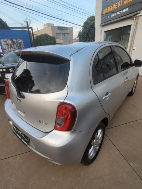 NISSAN March 1.6 16V 4P SV FLEX, Foto 3