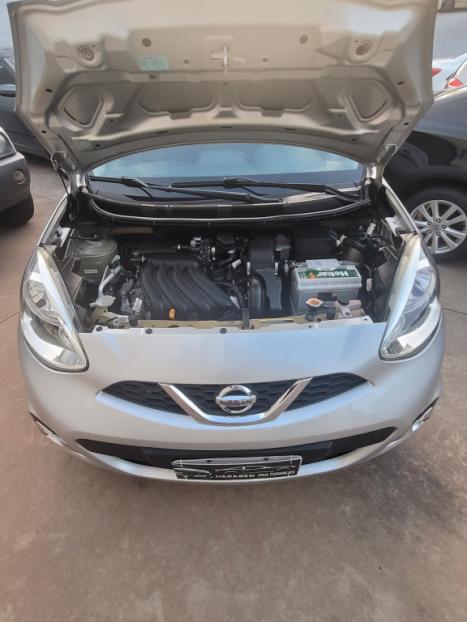 NISSAN March 1.6 16V 4P SV FLEX, Foto 19