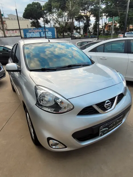 NISSAN March 1.6 16V 4P SV FLEX, Foto 2