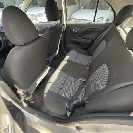 NISSAN March 1.6 16V 4P S FLEX, Foto 8