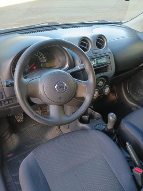 NISSAN March 1.6 16V 4P S FLEX, Foto 8