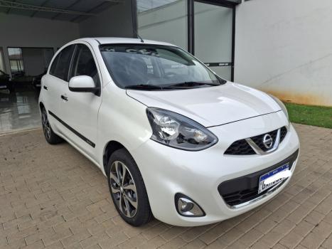 NISSAN March 1.6 16V 4P SL FLEX, Foto 4