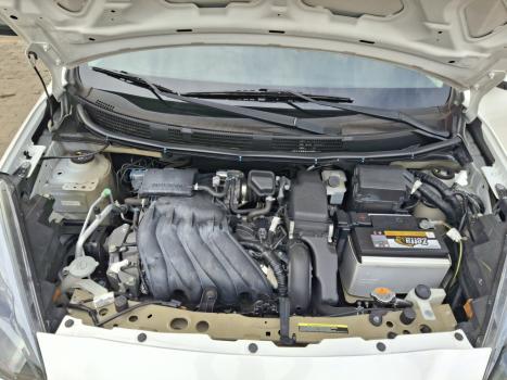 NISSAN March 1.6 16V 4P SL FLEX, Foto 11