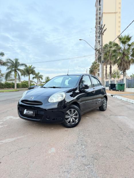 NISSAN March 1.6 16V 4P S FLEX, Foto 1