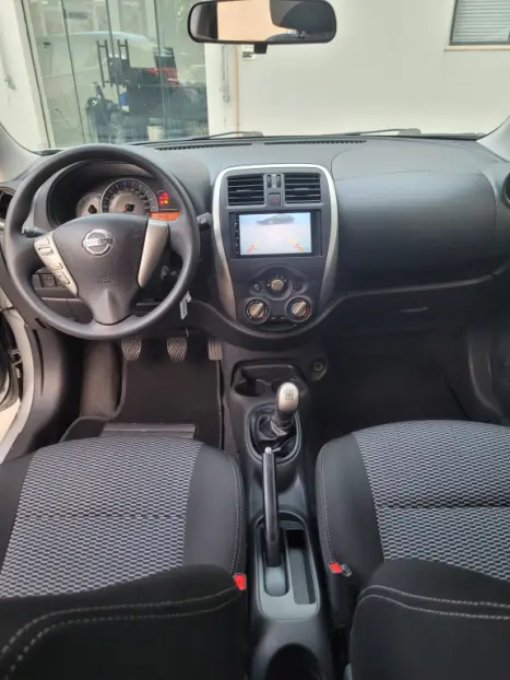 NISSAN March 1.6 16V 4P SV FLEX, Foto 9