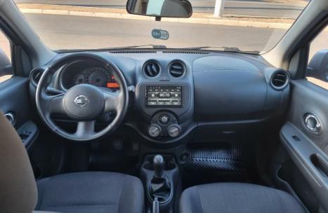 NISSAN March 1.6 16V 4P SV FLEX, Foto 6