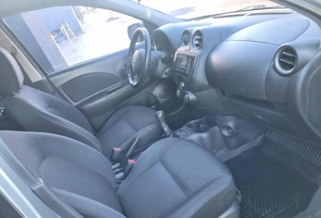 NISSAN March 1.6 16V 4P SV FLEX, Foto 10