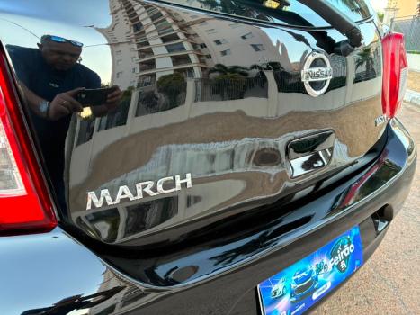 NISSAN March 1.6 16V 4P SV FLEX, Foto 3