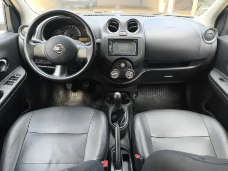 NISSAN March 1.6 16V 4P SV FLEX, Foto 7