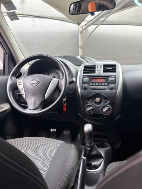 NISSAN March 1.6 16V 4P SV FLEX, Foto 6
