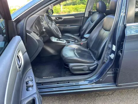 NISSAN Sentra 2.0 16V 4P SL, Foto 11