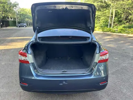 NISSAN Sentra 2.0 16V 4P SL, Foto 13